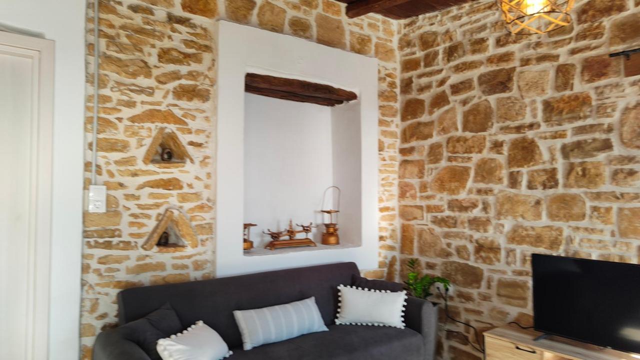 Vila Apostolis Agios Pavlos  Buitenkant foto