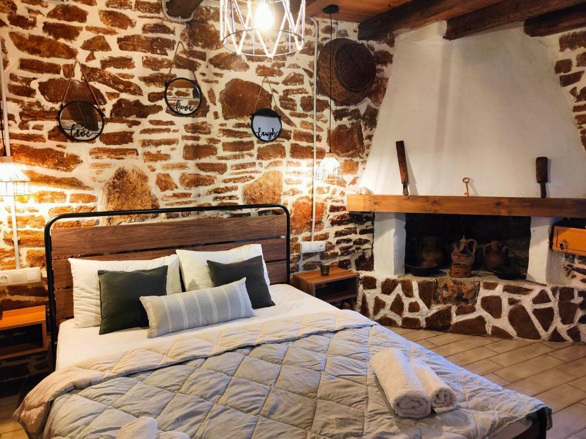 Vila Apostolis Agios Pavlos  Buitenkant foto