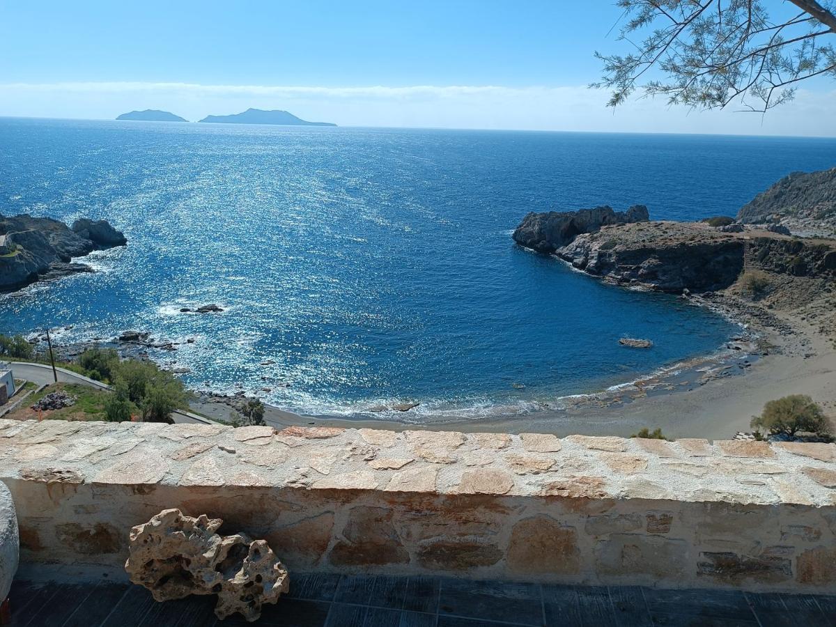 Vila Apostolis Agios Pavlos  Buitenkant foto